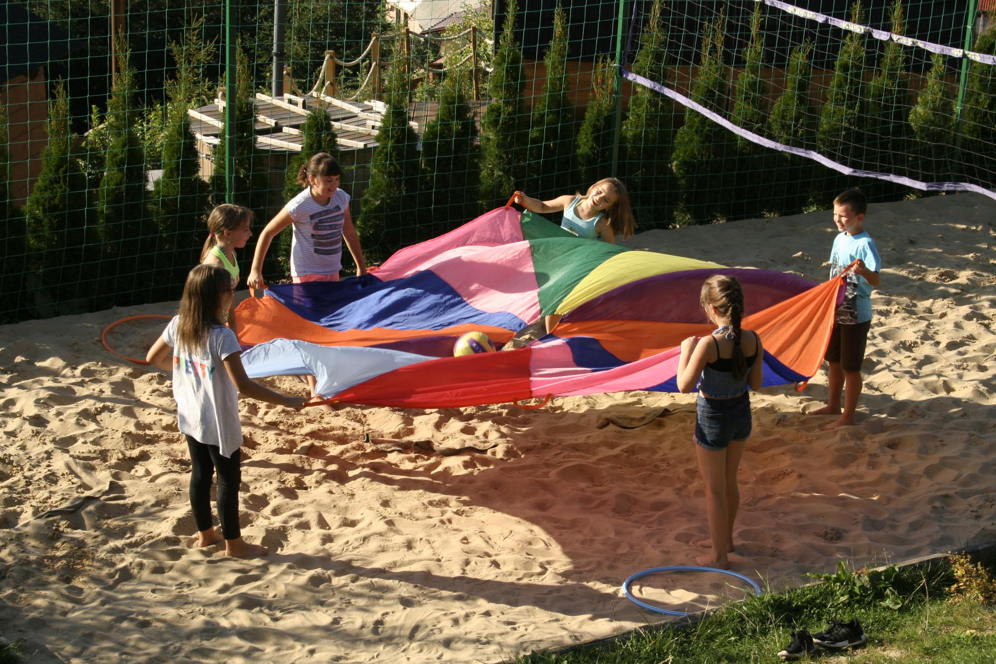 Plac zabaw dla dzieci - noclegi w Koniakowie